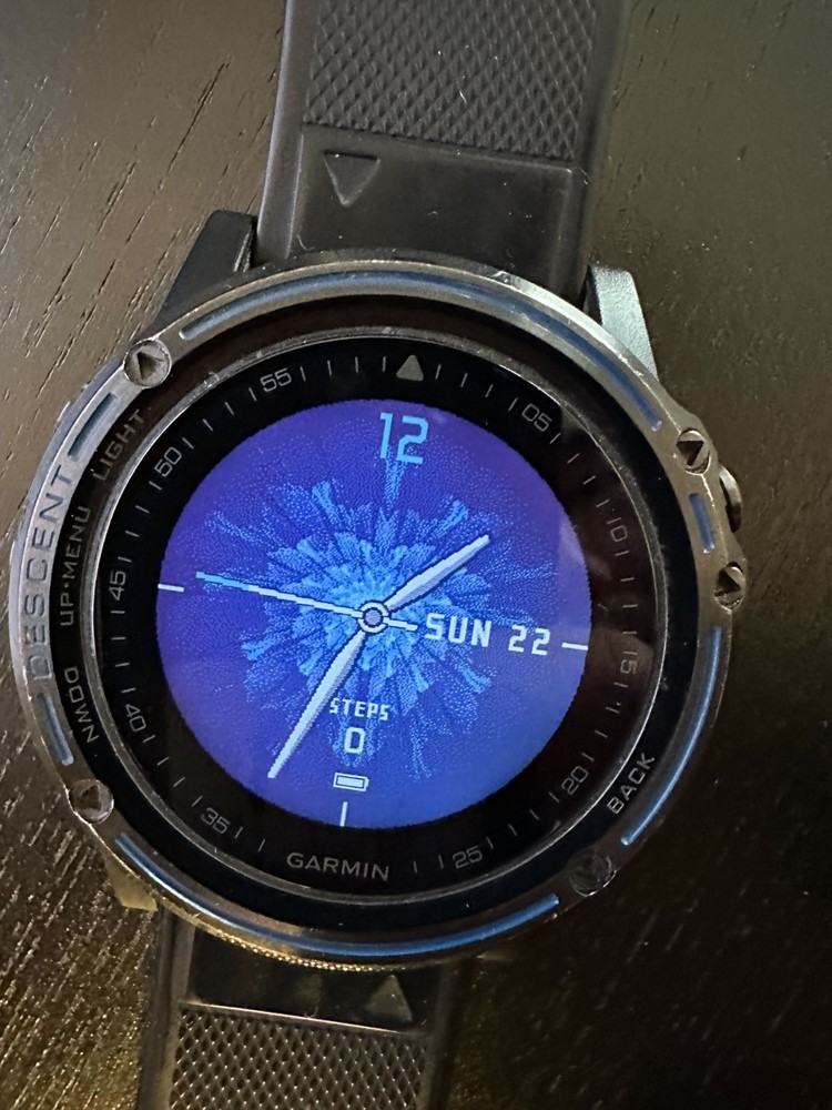 Garmin Descent MK1 Gray Sapphire Dive Computer