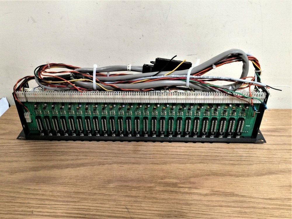 Dukane Intercom 25 Switch Controller Rack Mount 110-1994 9A-1795