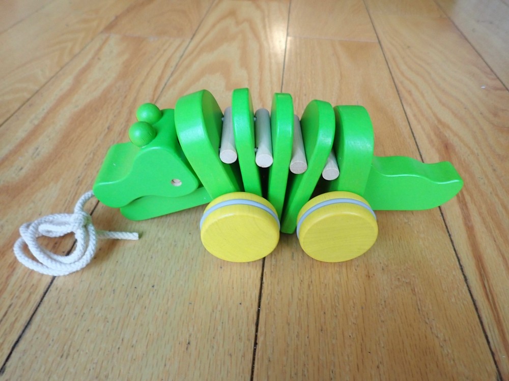 Plan Toys Dancing Alligator Push & Pull Toy