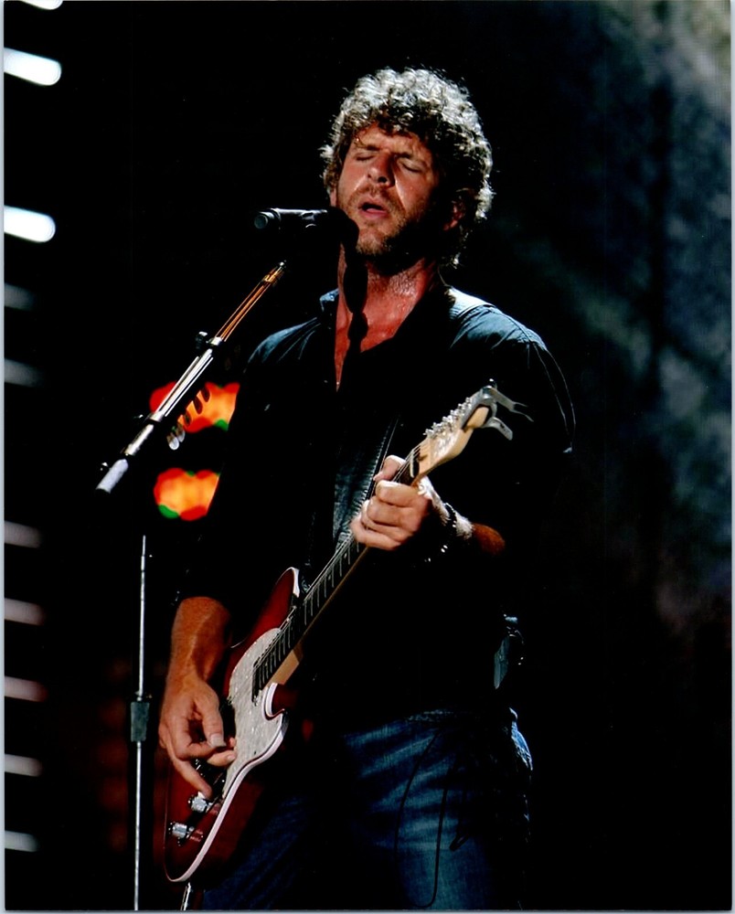 BILLY CURRINGTON SIGNED AUTOGRAPHED 8X10 PHOTO E