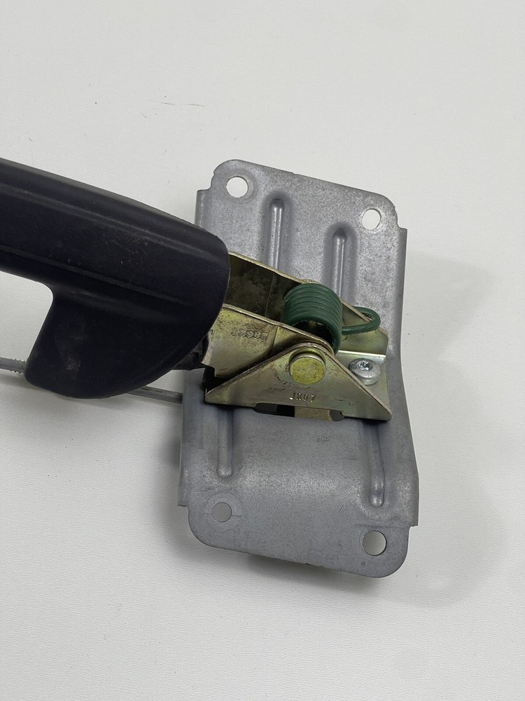 Genuine Freightliner Cascadia Interior Side Door Handle Assembly OEM