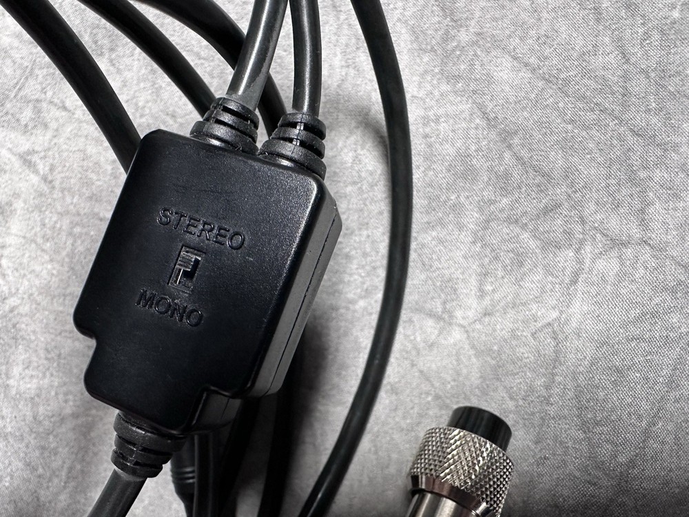 Radiosport RS60CF headset by Arlan Communications