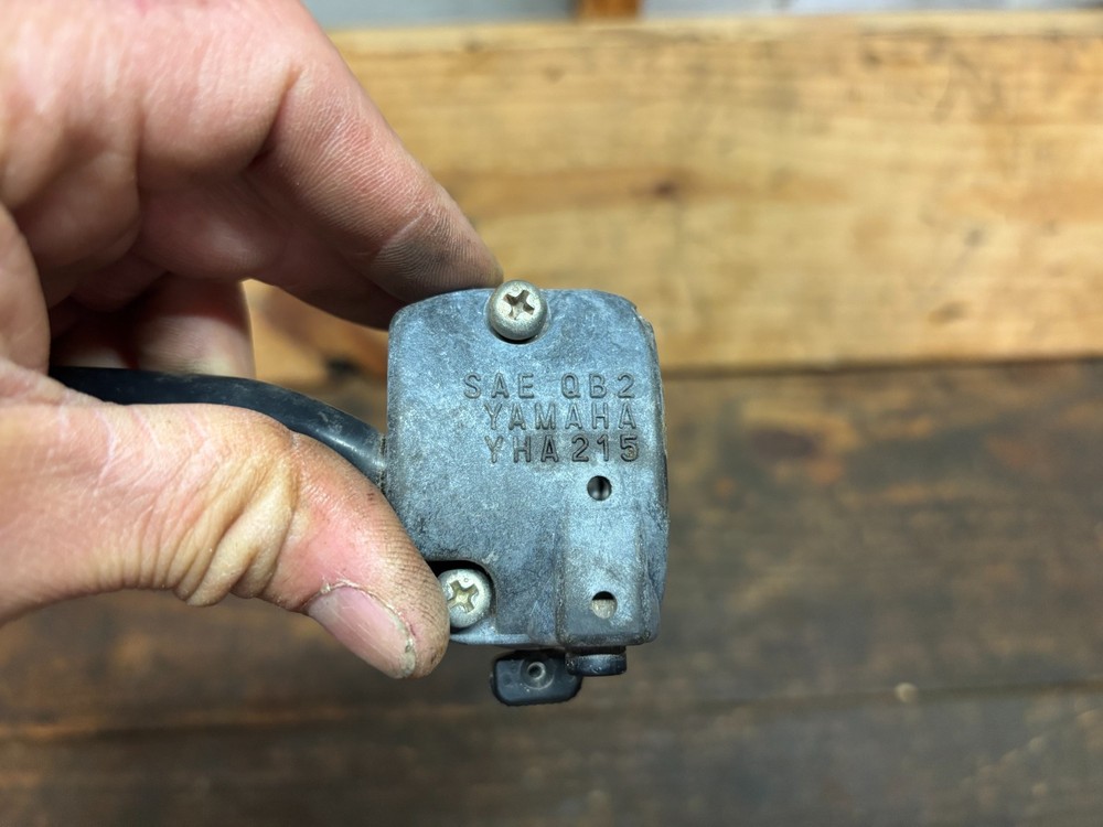 Yamaha DT 175 Handlebar Control Light Switch DT 175