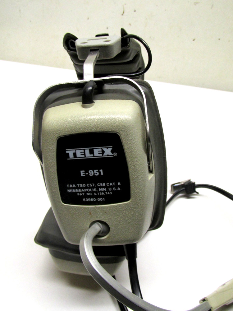 Z-Vintage Telex E-951 Aviation Headset Untested