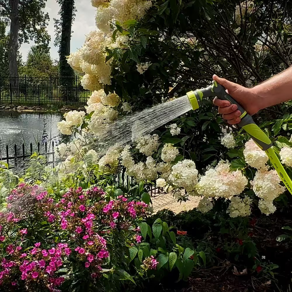 Heavy-Duty 7-Pattern Adjustable Flow Garden Hose Nozzle