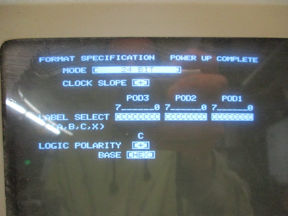 hewlett packard HP 1615A logic analyzer [2*I-19.75]