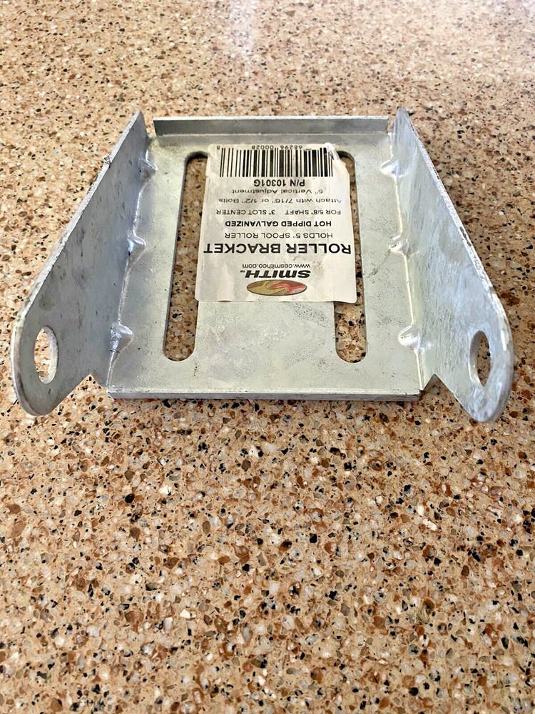 C.E. Smith Galvanized Panel Roller Bracket 10301G Holds 5” Spool Roller 1 piece
