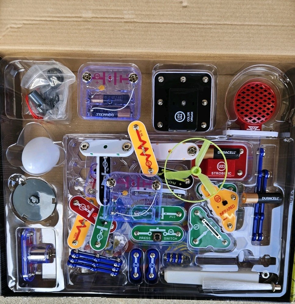 Elenco Snap Circuits Experiments Light STEM Electronics Project Pre-owned