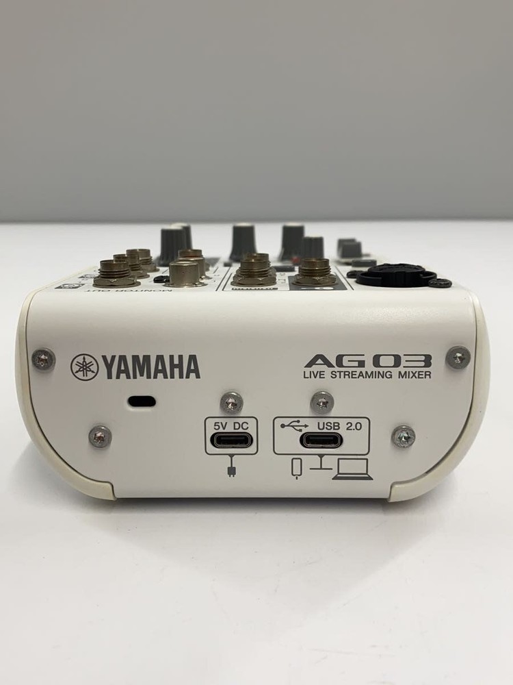 YAMAHA AG03 MIXER Used