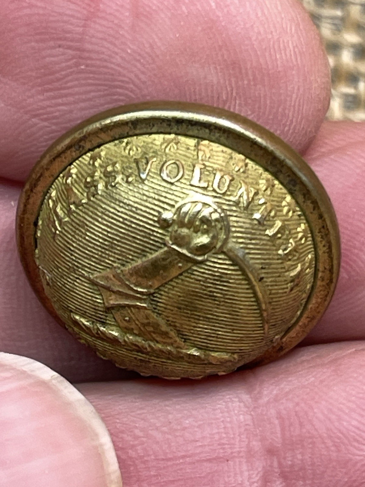 Non Dug Civil War Massachusetts Volunteer Militia Overcoat Button Great Example