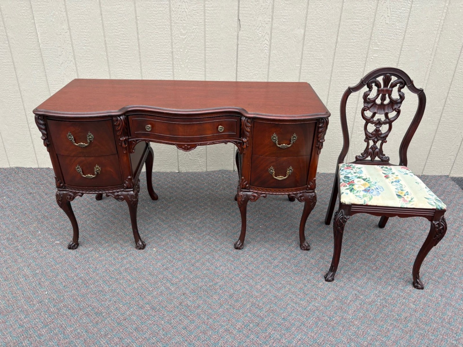 67575 Elegant Mahogany Vanity Set with Ornate Mirror and Chair