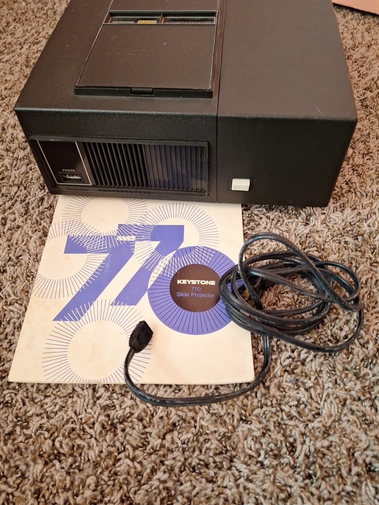 Keystone K-770 Slide Projector
