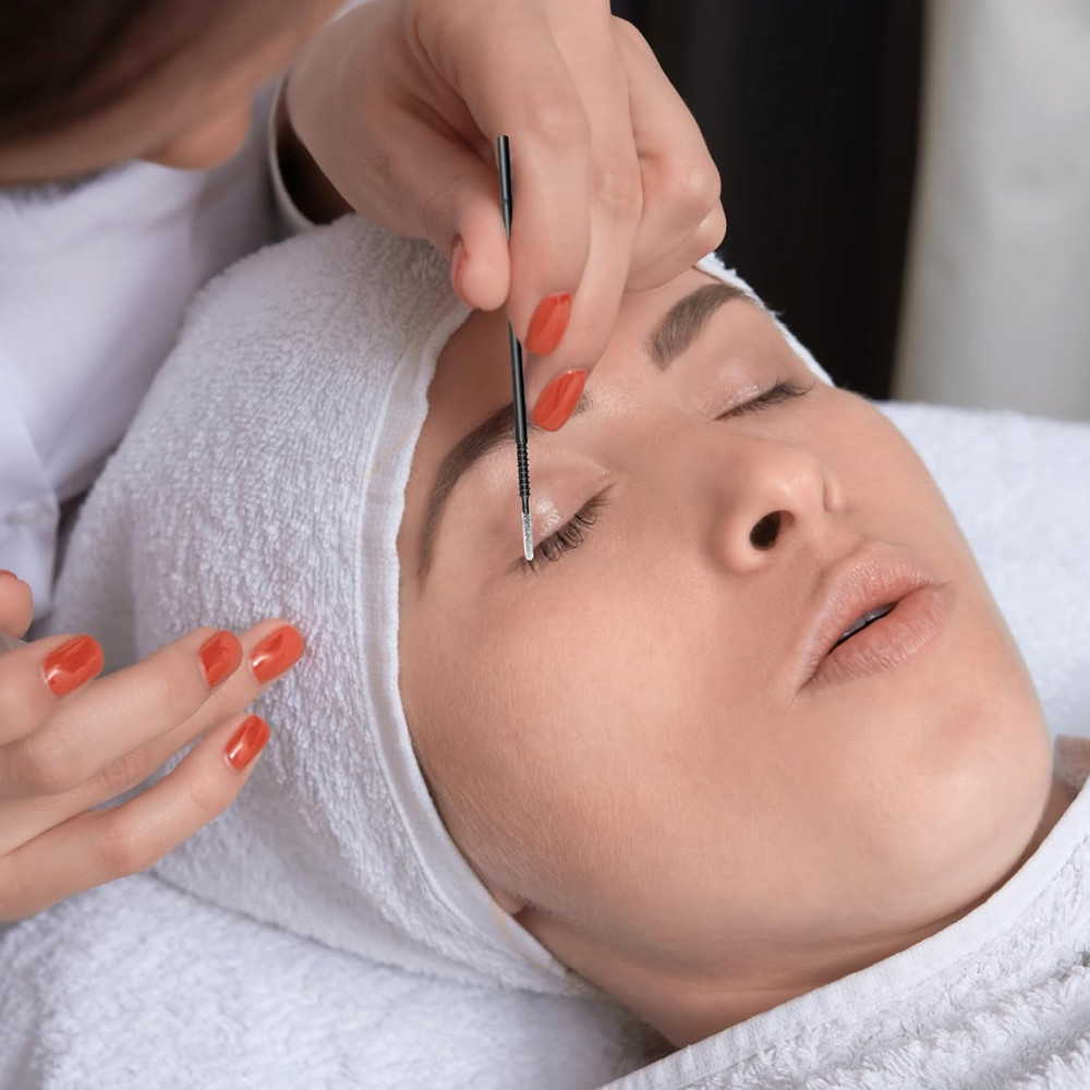 200 Pcs Disposable Micro Applicator Brush, Precision Lint Free Micro Swabs for E