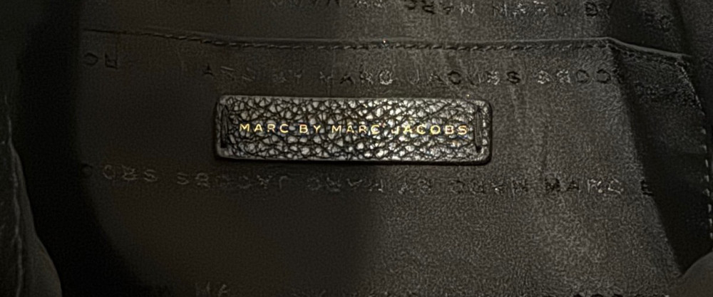Marc By Marc Jacobs Black Leather Shoulder Bag With Adjustable Strap