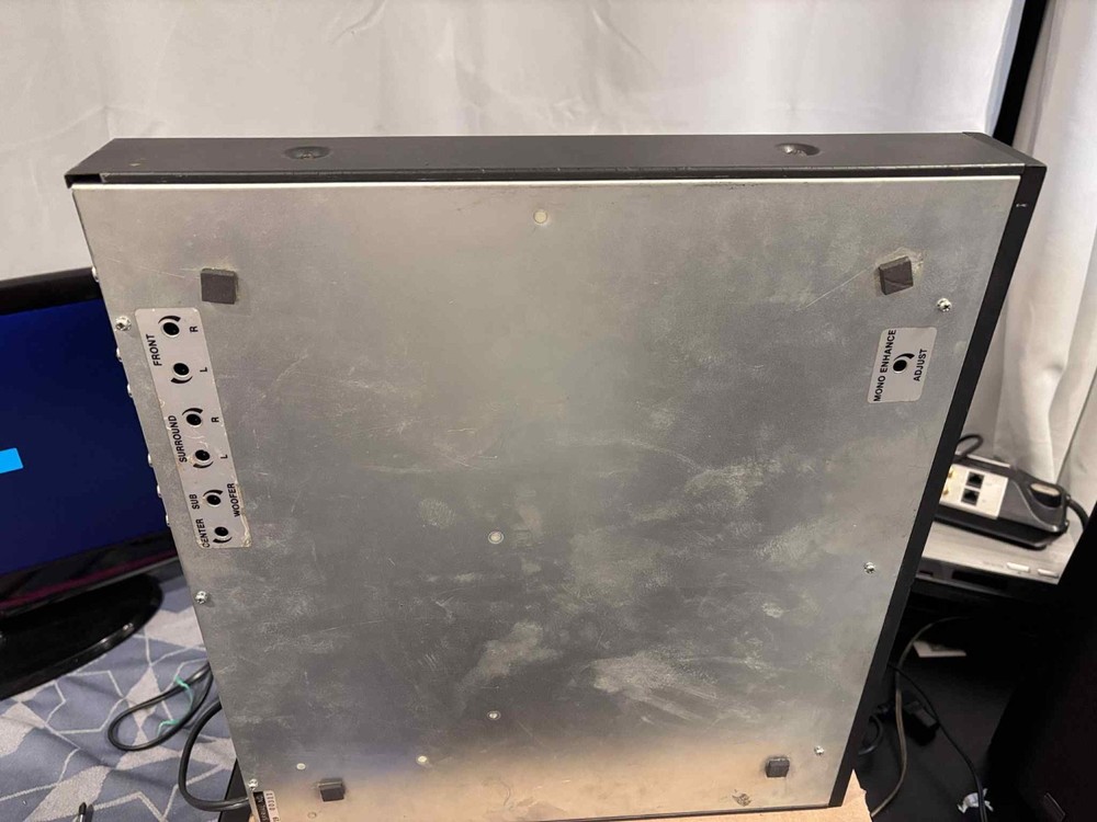 Shure HTS 5000 Surround Sound Audio Processor