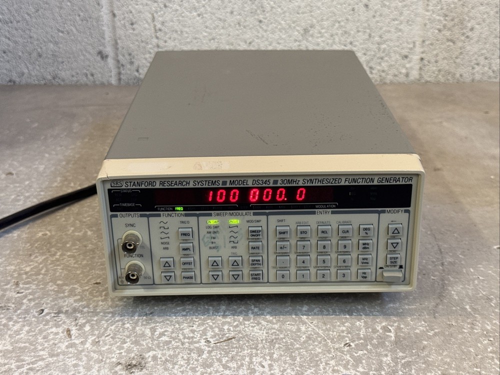 Stanford Research Systems DS345 30MHz Synthesized Function Generator Opt 01 READ