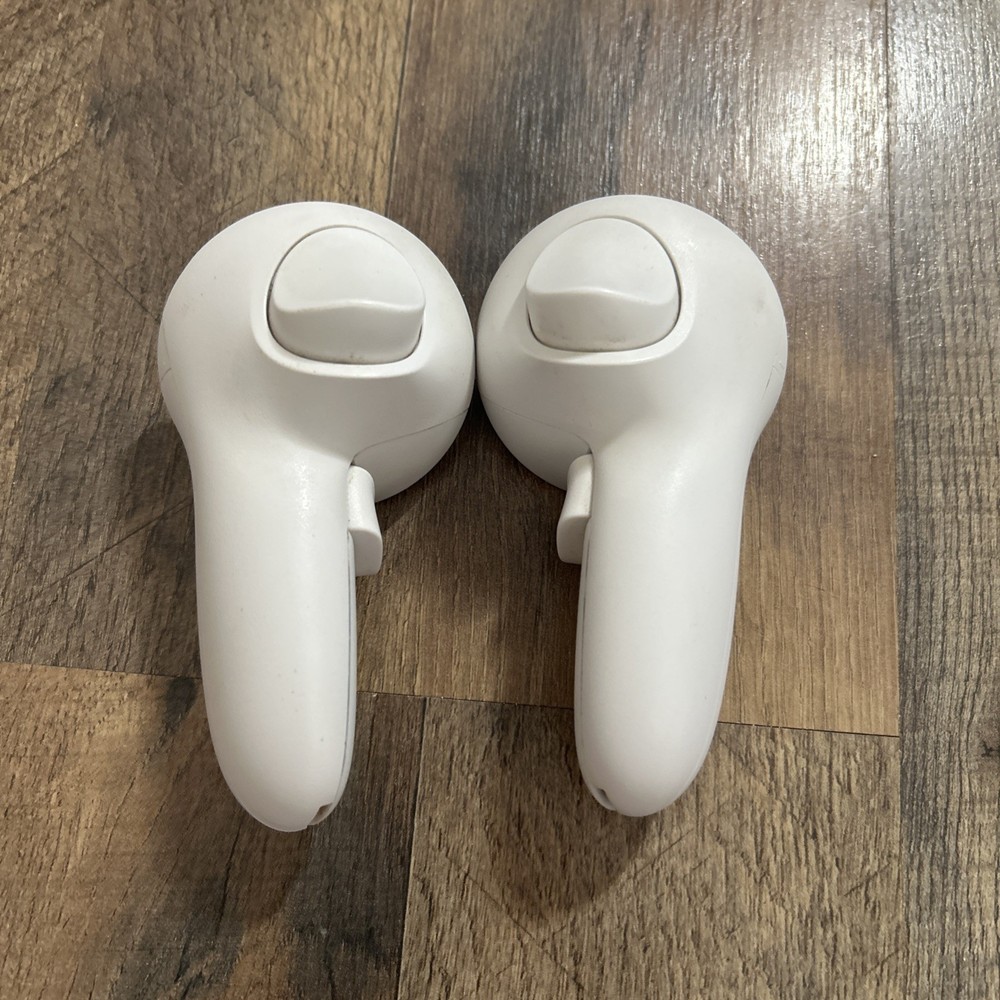 Meta Oculus Quest 3/3S VR OEM Left & Right Controllers Pair ONLY