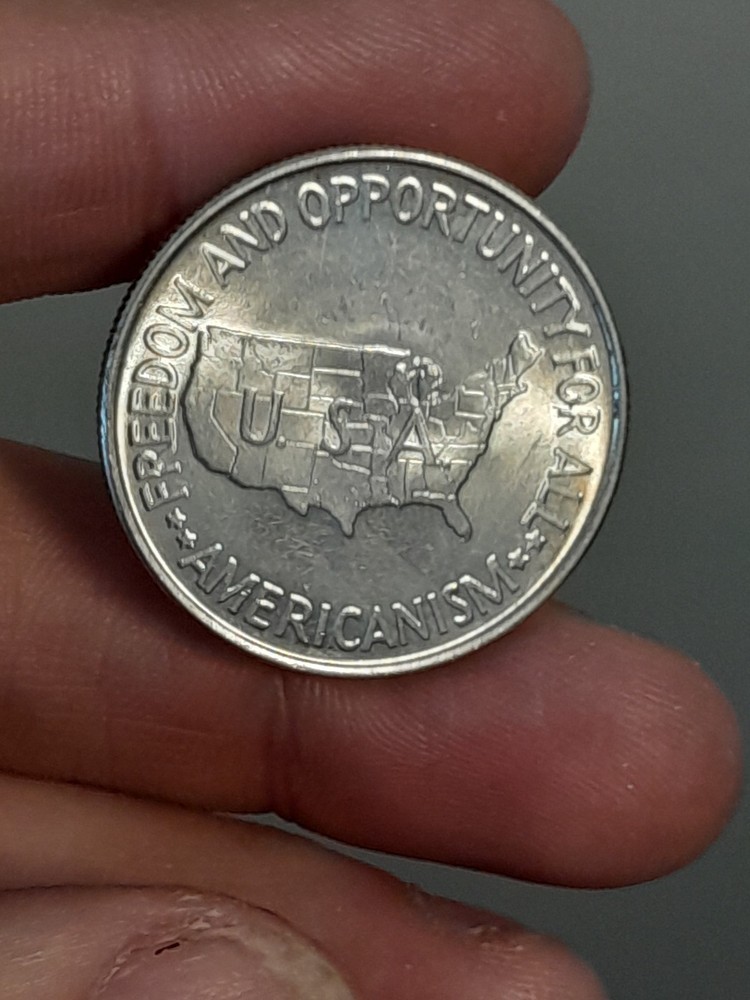 1952 Washington Carver Commemorative Half Dollar - BU #1