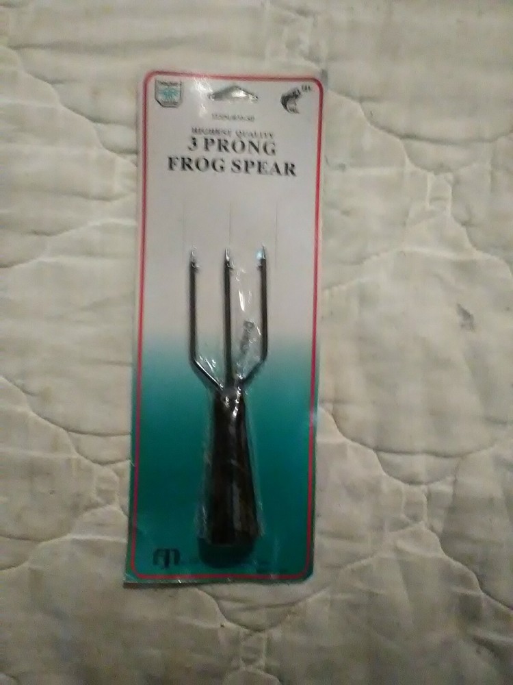 Dolphin Brand 3 Prong Frog Spear