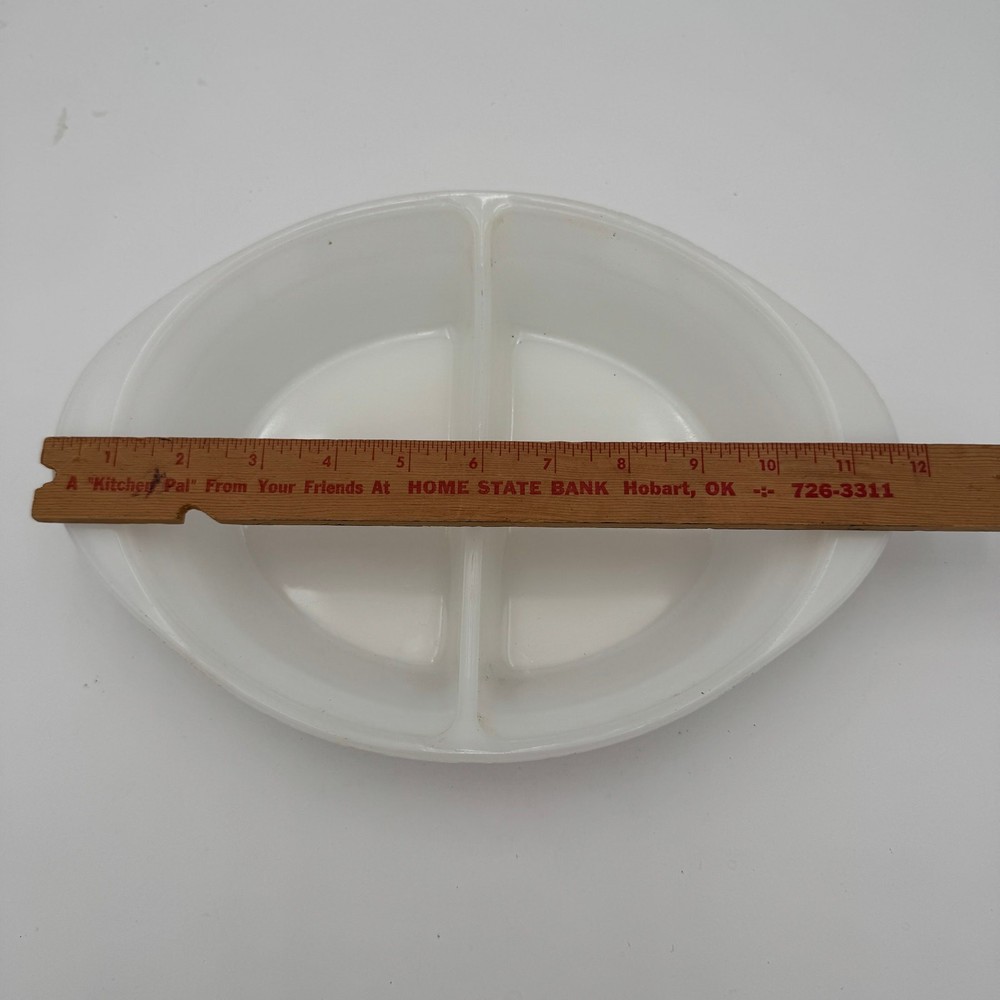 Vintage Pyrex Milk Glass Divided Dish - 1.5 Quart