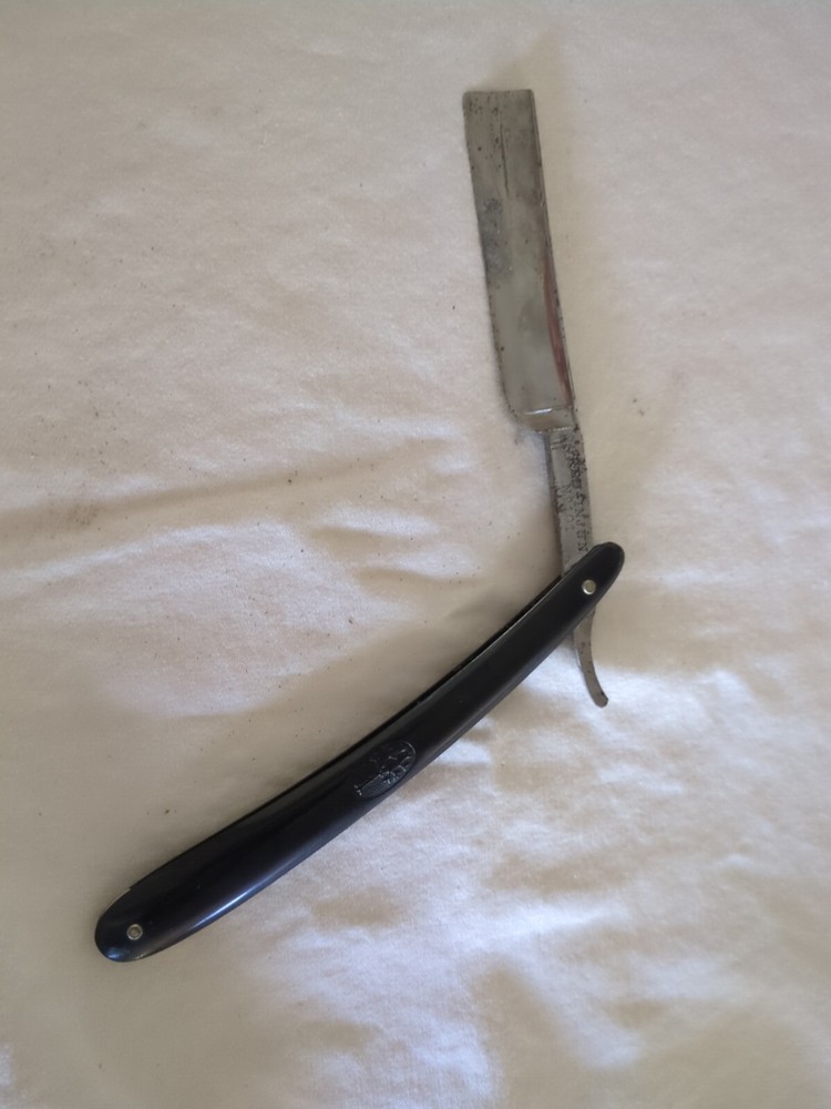 Red Indian 101 Straight Edge Razor
