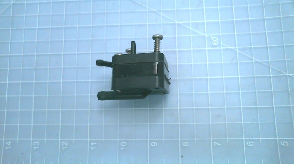OEM Johnson Evinrude OMC 433352 Vapor Pump