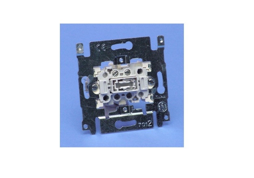 Niko 07-012 socket for a two-pole switch 10A 250V AC, screw terminals