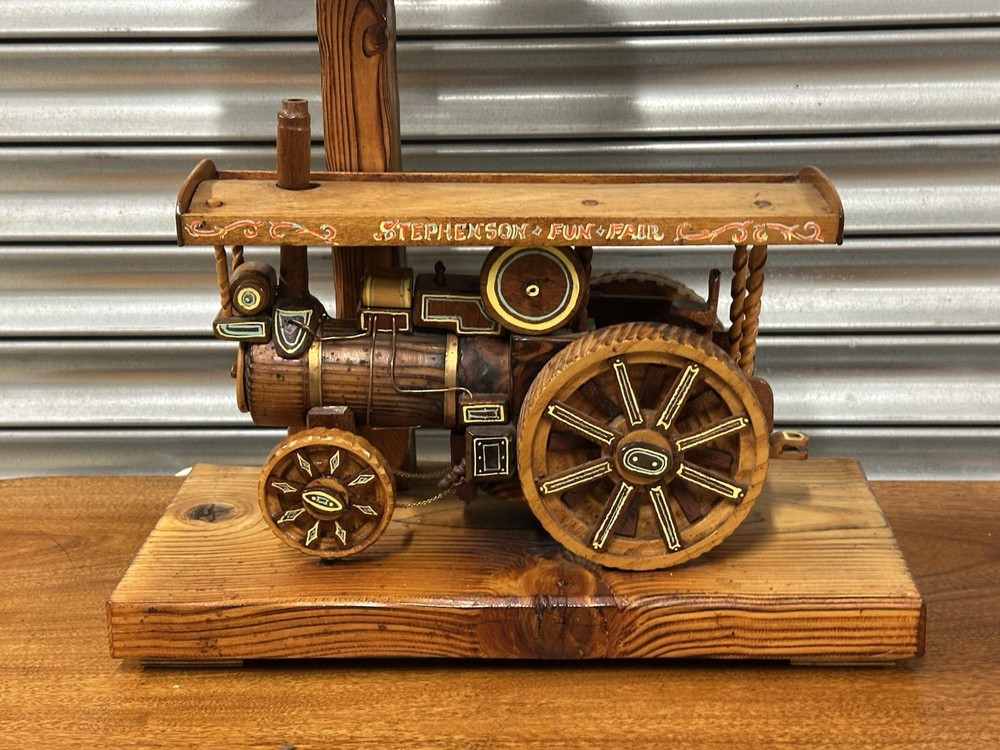 Unique Hand Carved Folk Art Traction Engine Table Lamp Scratch Built - Working