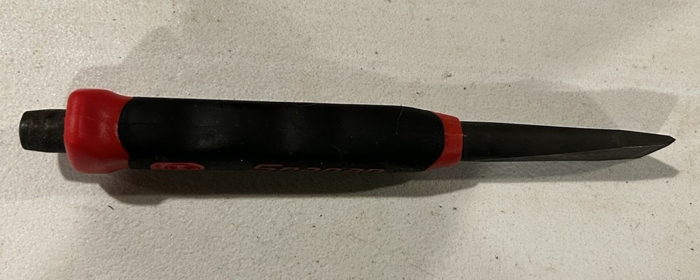 NOS Snap On Tools PCSG820 RED Soft Grip 5/8" Flat Edge Chisel SPAIN