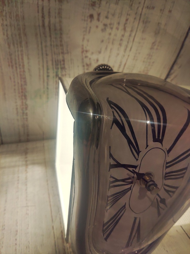 Melting Clock