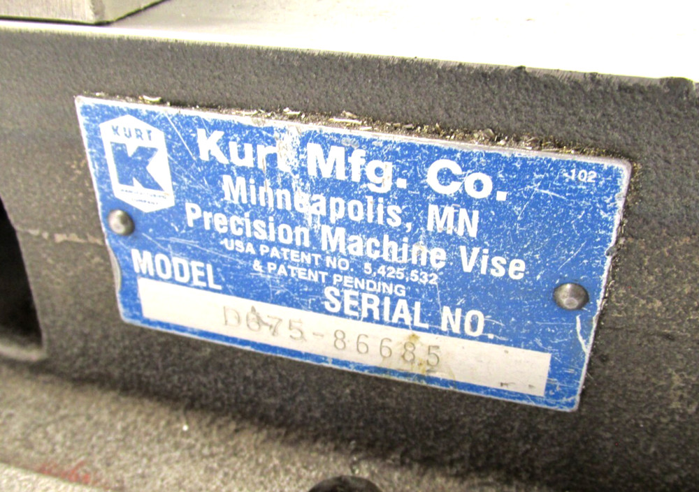 KURT ANGLOCK 6" MILLING MACHINE VISE - #D675