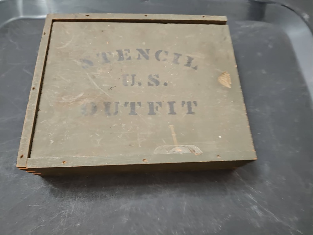 WW2 USGI 1944 Dated Metal Stencil Set 99% Complete Excellent Condition