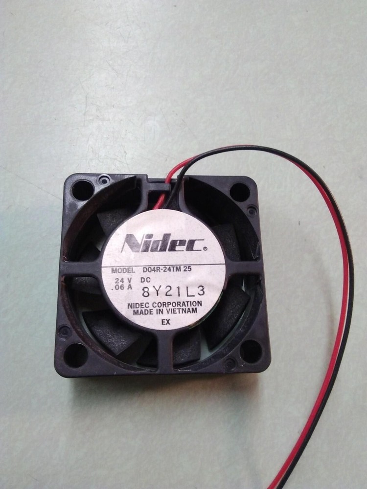 nidec 24V 0.06A D04R-24TM 2PIN