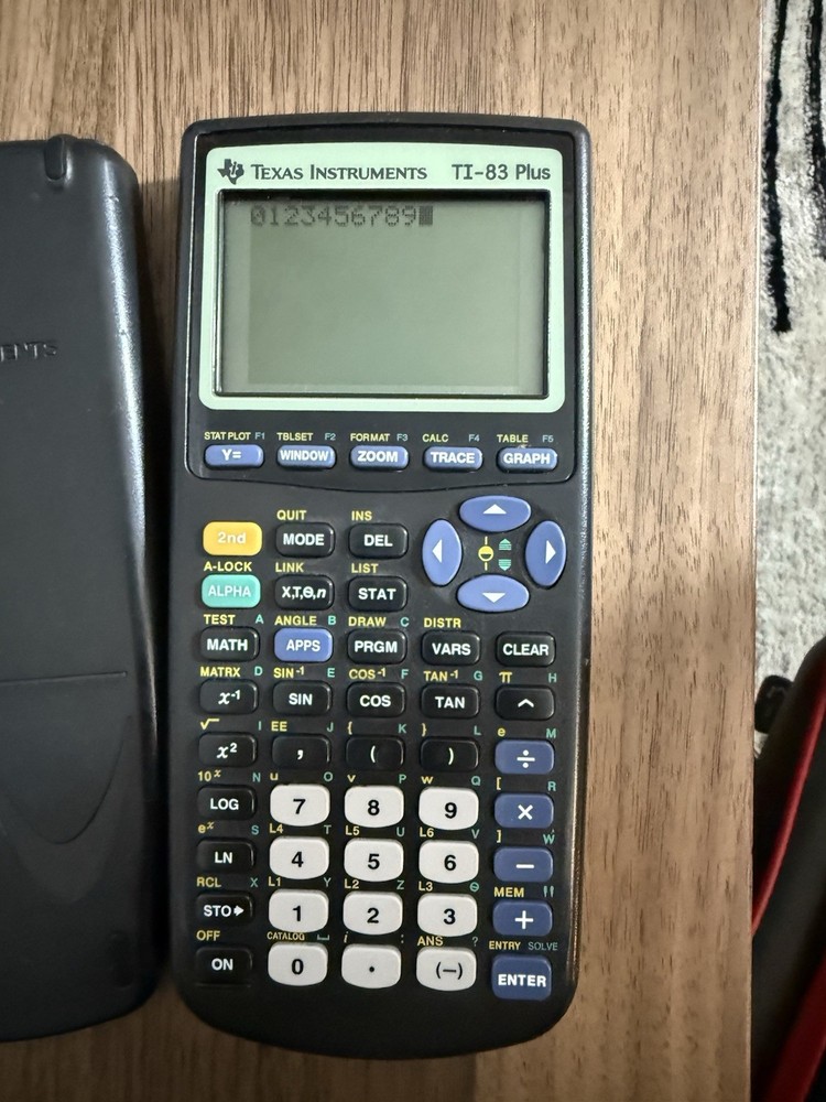 Texas Instruments TI-83 Plus Graphing Calculator LCD Display WORKING