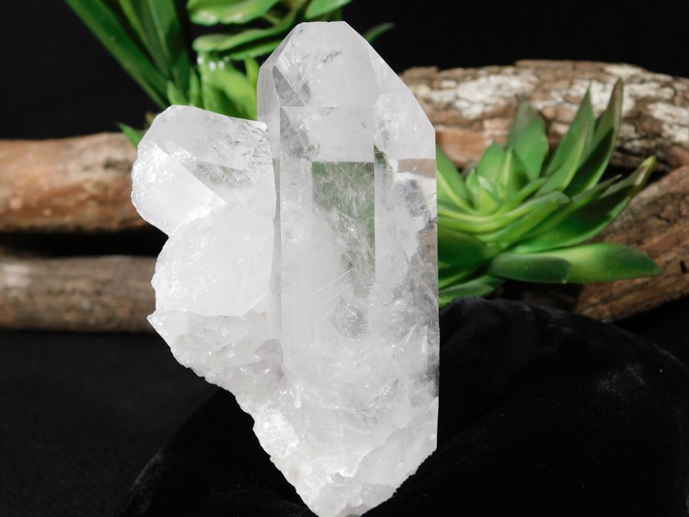 SUPER Translucent! QUARTZ Crystal Cluster From Brazil 239gr