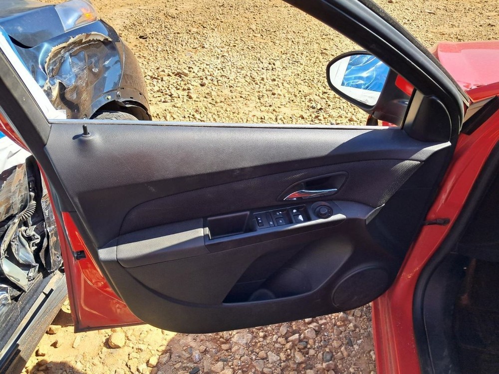 CRUZE 2016 Glove Box 4812930