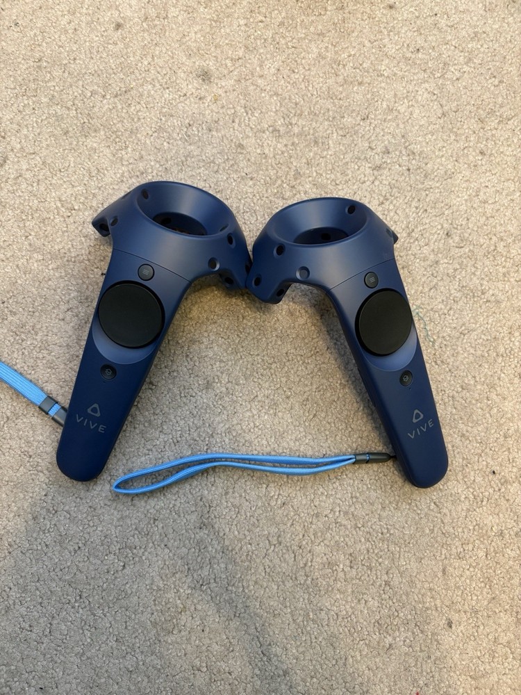 HTC Vive Pro Blue VR Headset Built-In Headphones Controllers Cables