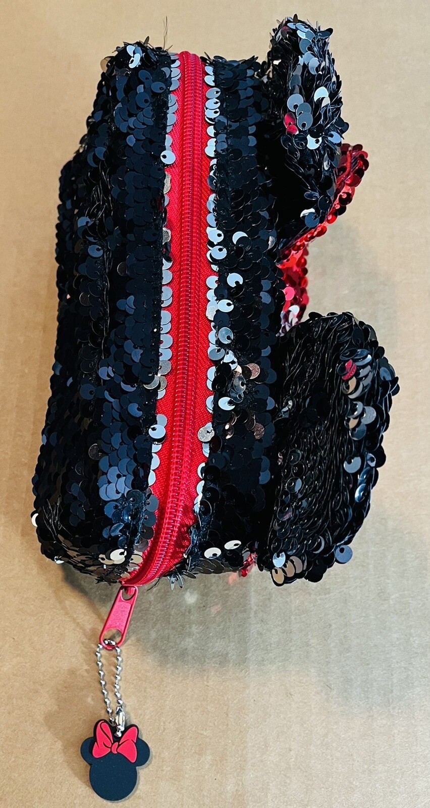 Disney Minnie Mouse Coin Purse, Cosmetic Bag, Pencil Case Reversible Sequin NWOT