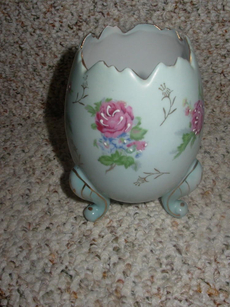 Blue Egg shaped vase or whatever decorative piece
