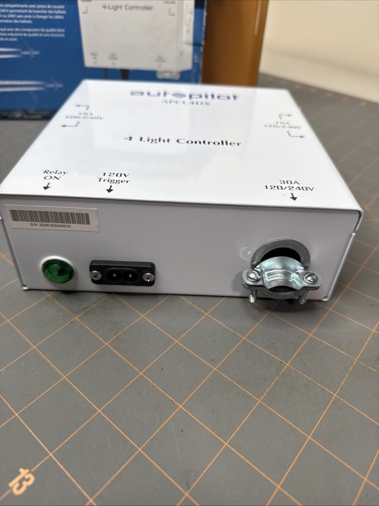 AutoPilot 4 Light Controller APCL4DX 4000 watt HID Controller - Missing Cable