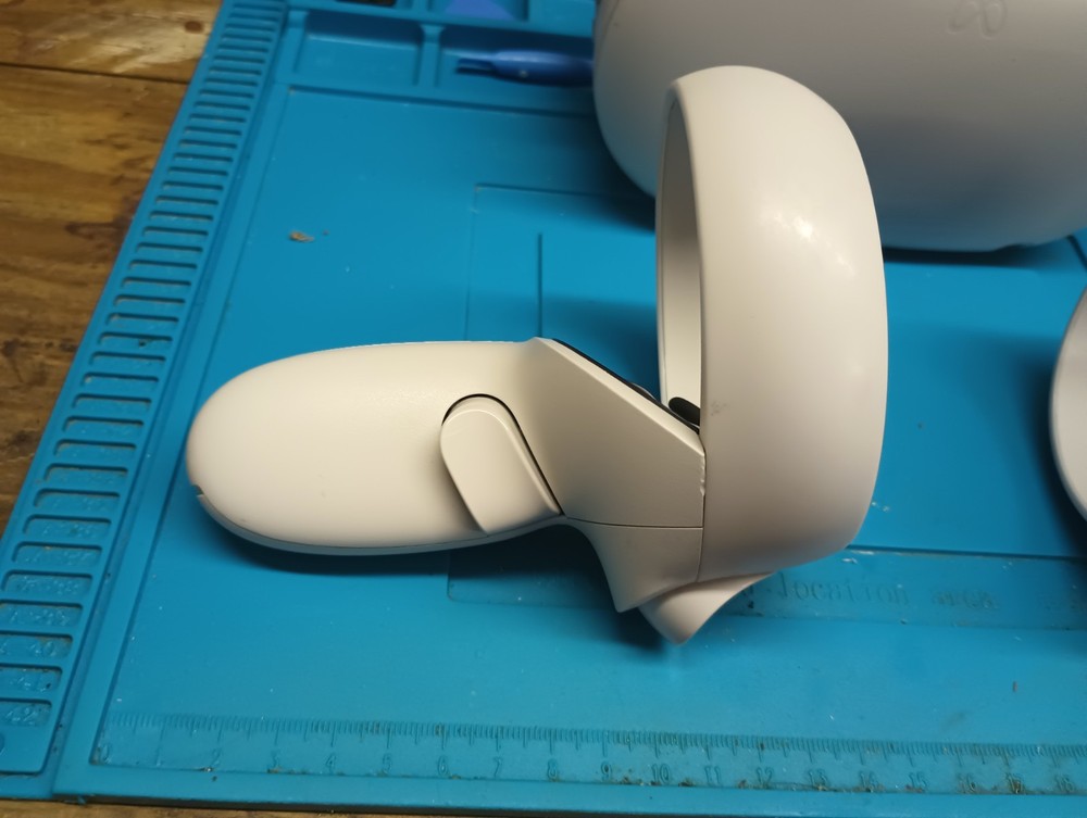 Meta Oculus Quest 2 128GB Virtual Reality Headset - White Tested & Working