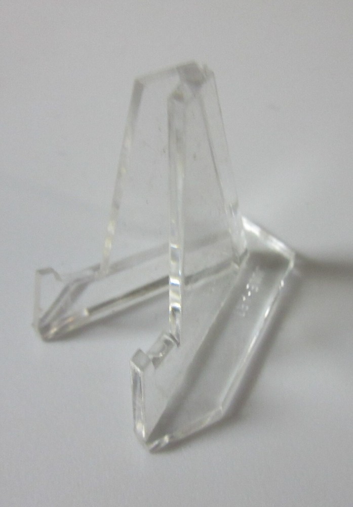 Two VEE Triangular Plastic Small Display Stands Mineral Rock Slabs Etc VTDSS-1.5