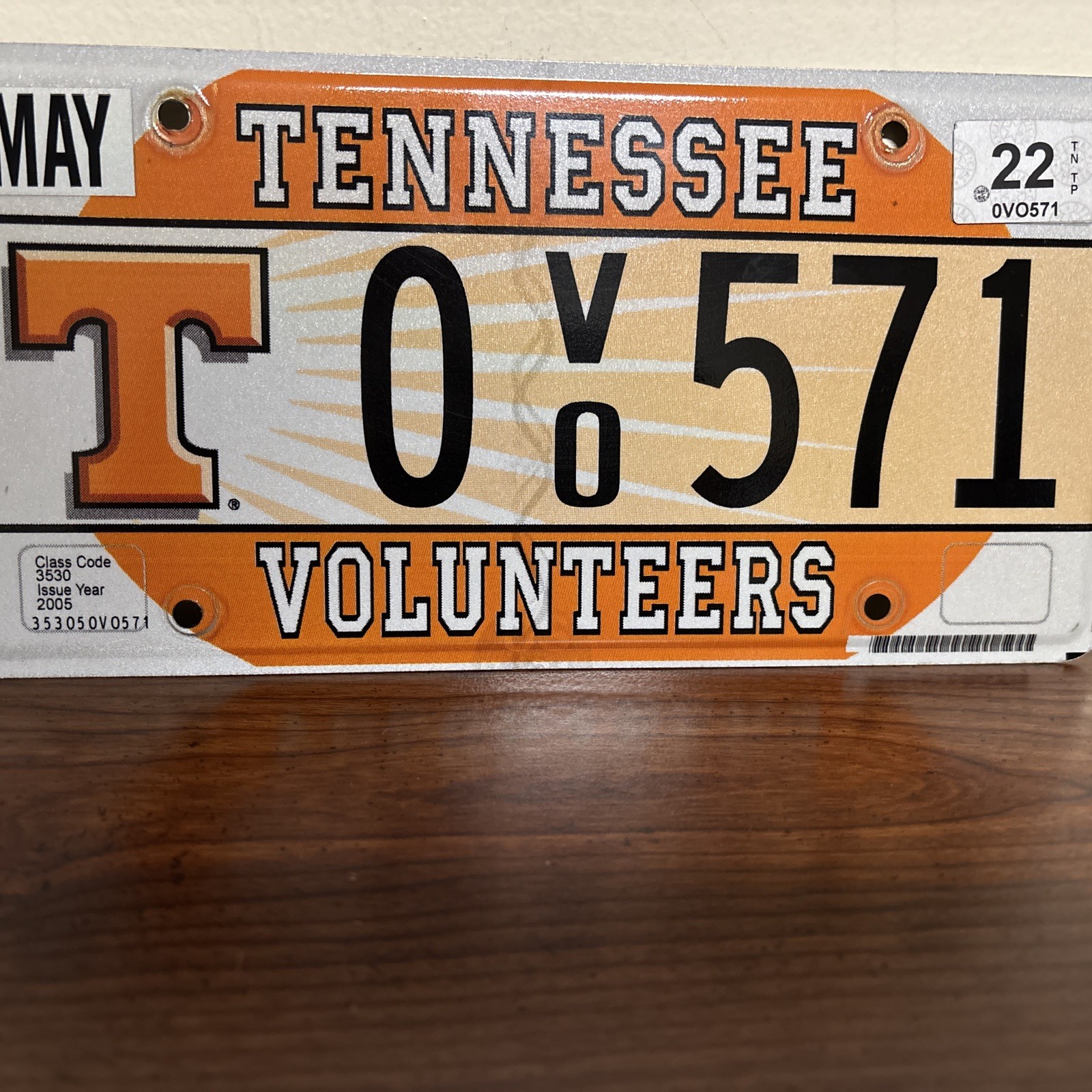 2005 RARE #0 Original Tennessee Volunteers License Plate 0 VO 571