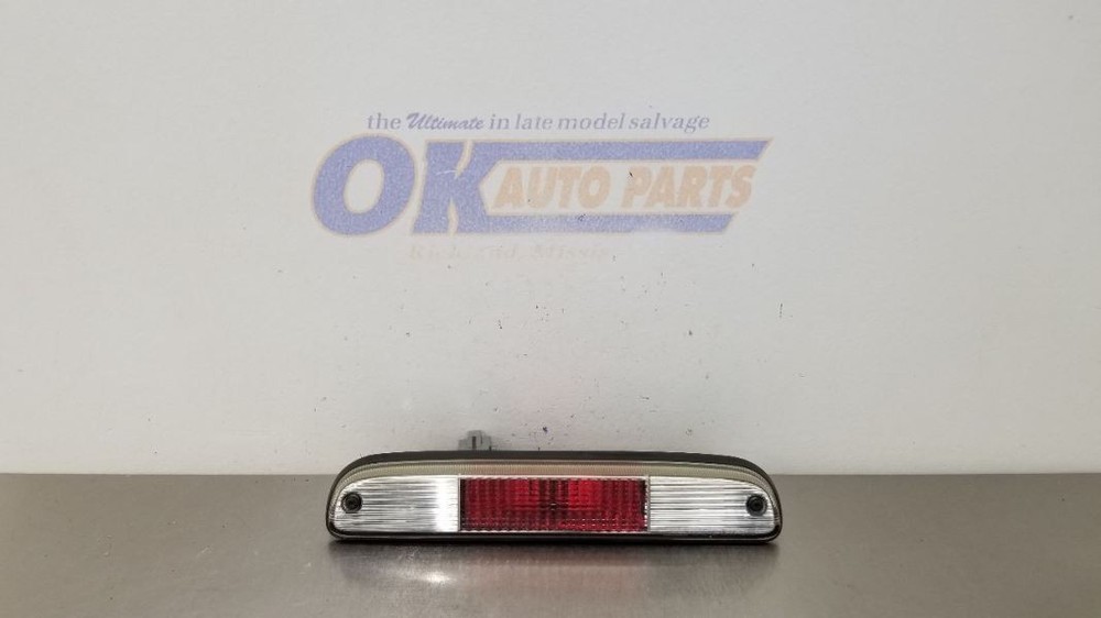 13 FORD F350 SD HIGH MOUNTED STOP LIGHT