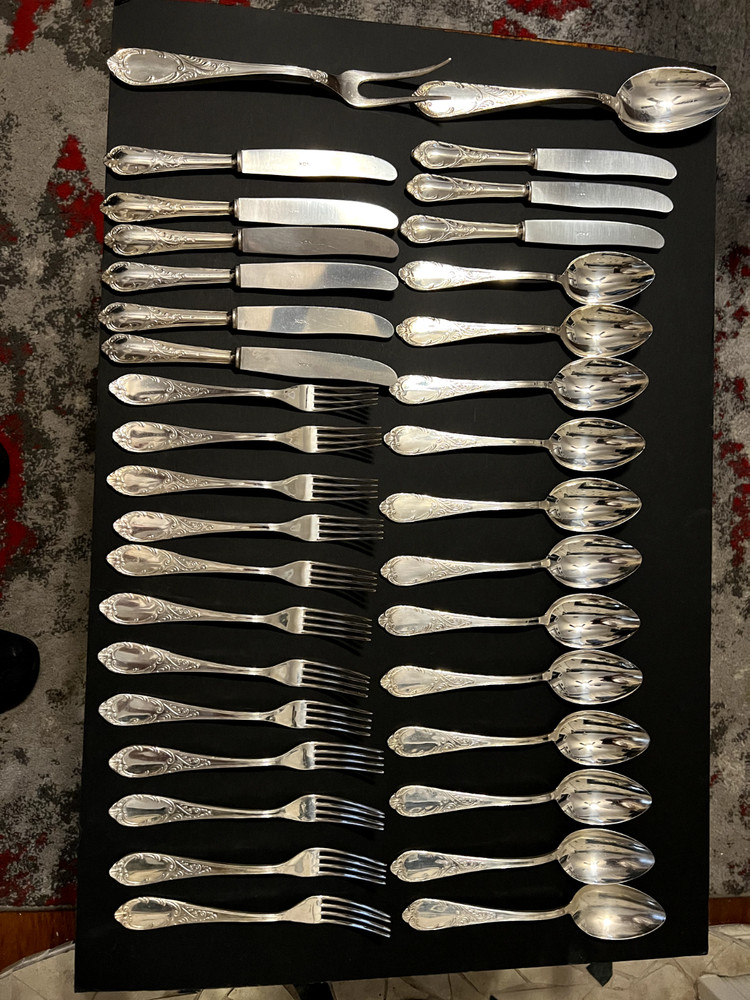 Flatware Silverware 35 pc Set .Silver 800  PLATED