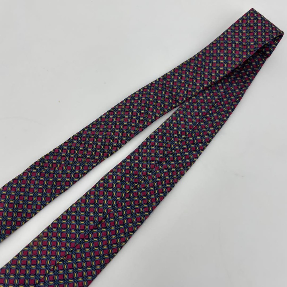 Excellent condition HERMES Tie Geometric Pattern All over Red SILK 100