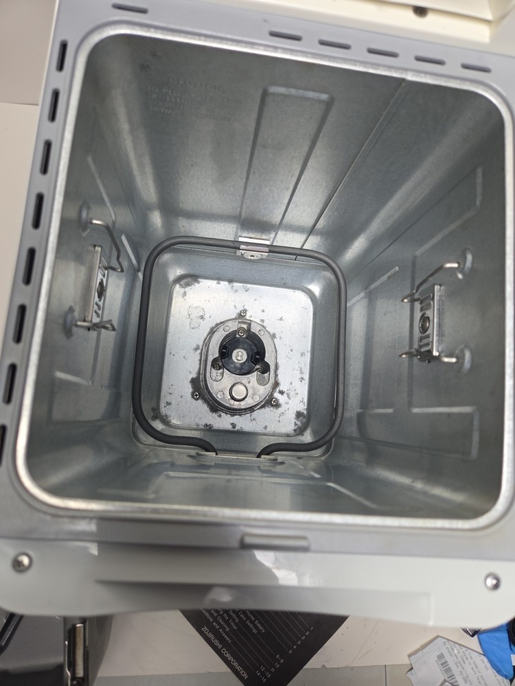 Zojirushi BBCC-N15 Automatic Bread Maker Machine Tested Works