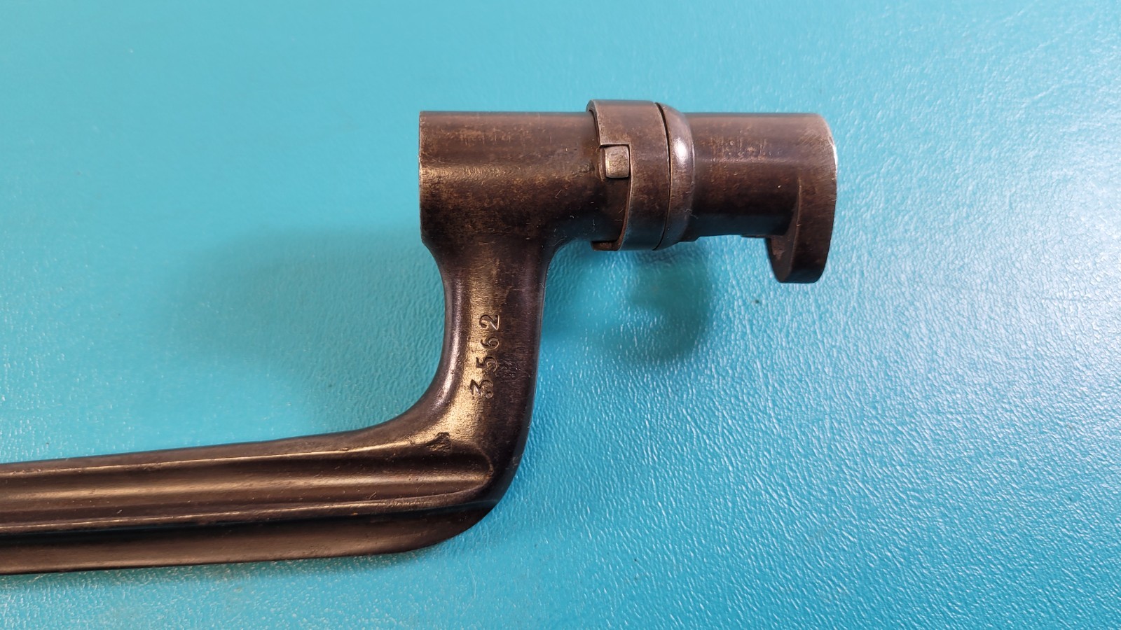 Swiss Model 1863 Peabody & Vetterli Rifle Socket Bayonet TR952