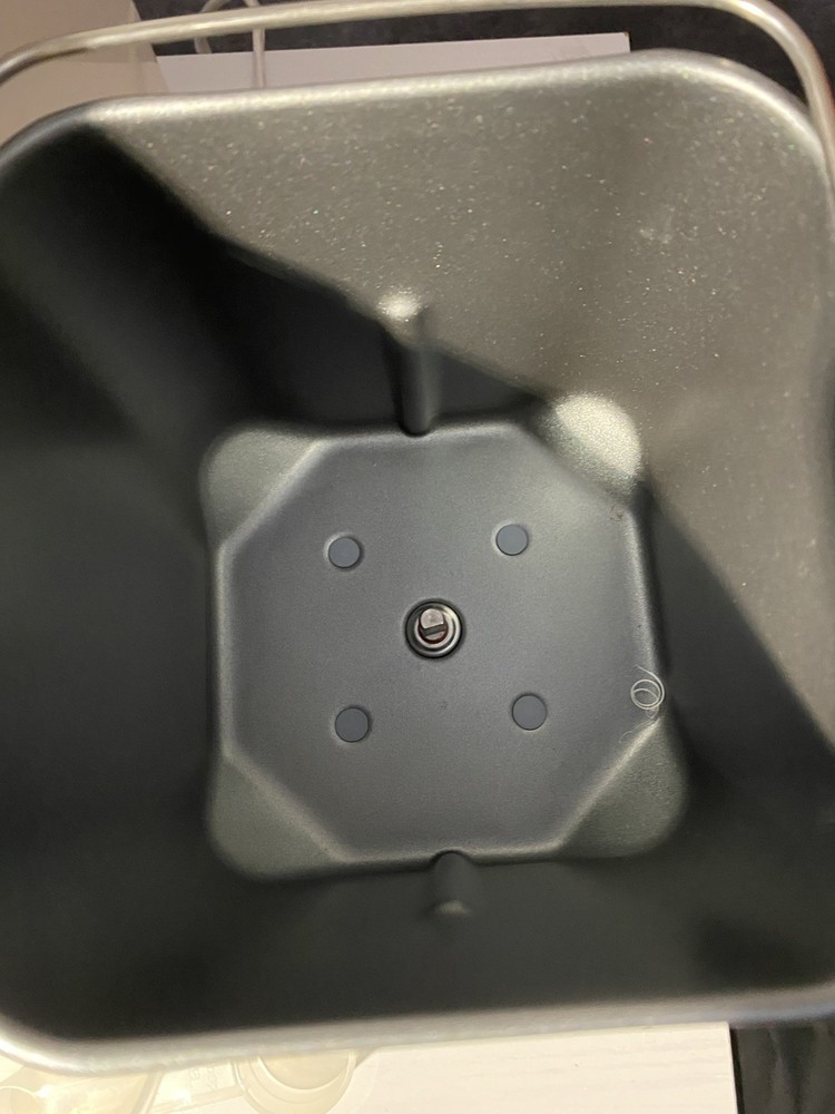 Black & Decker BK1015W 1.5lb Automatic Bread Maker Machine - NEW Open Box