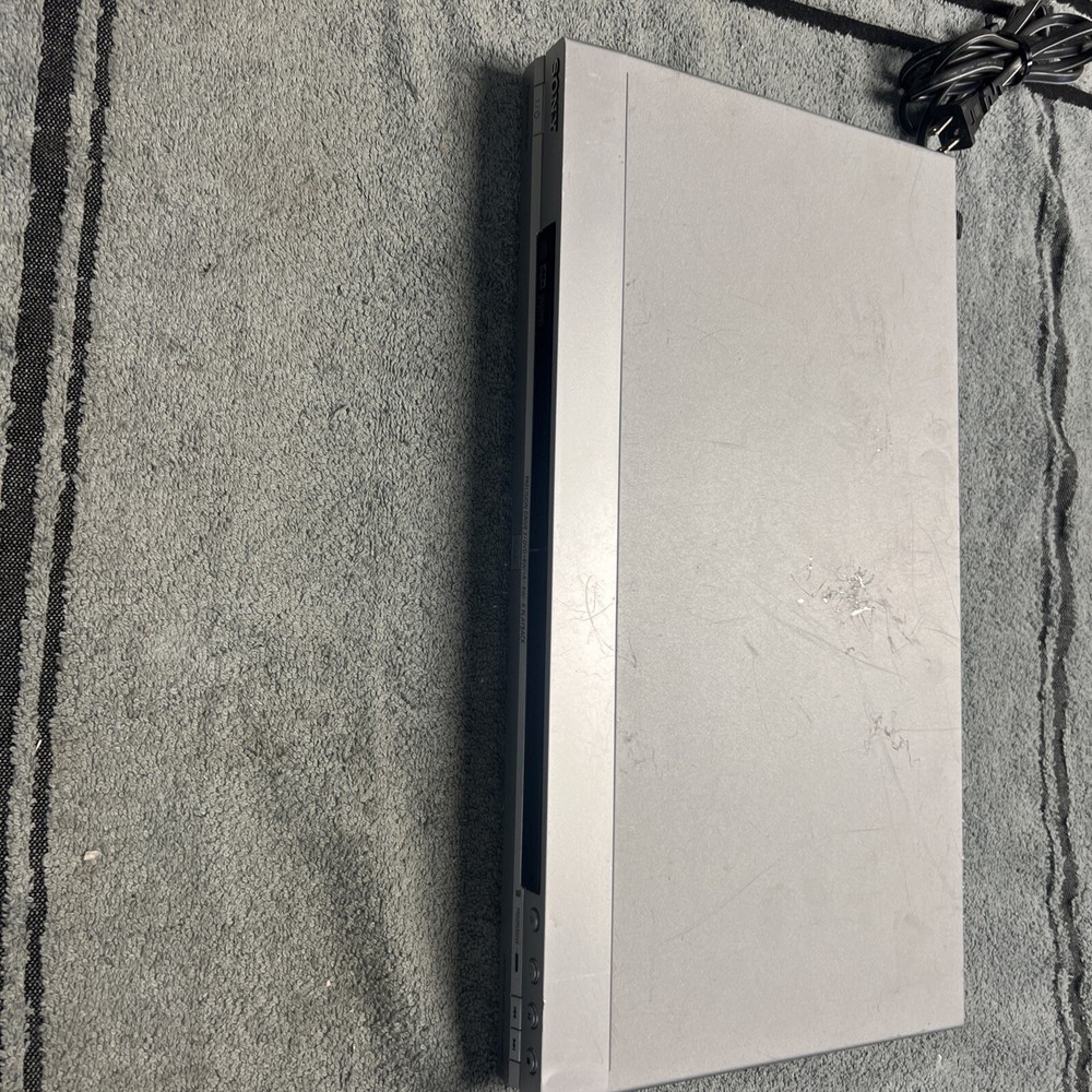 Sony Progressive Scan CD/DVD Player Model DVP-NS501P  NO Remote